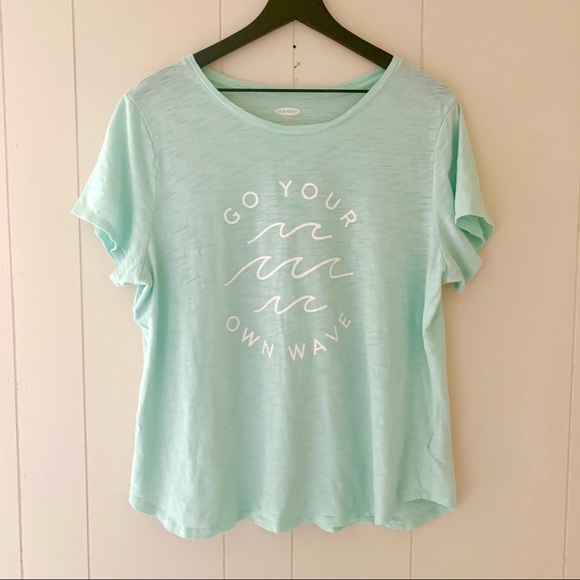 Old Navy Tops - Go Your Own Wave T-shirt XL